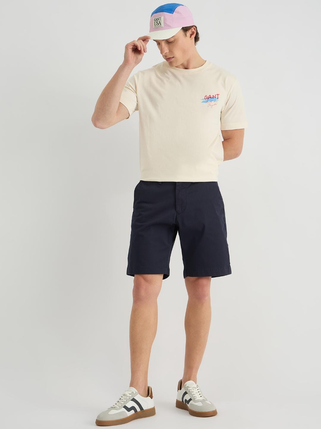 Gant Men Cream Regular Fit Solid Crew Neck Tshirt