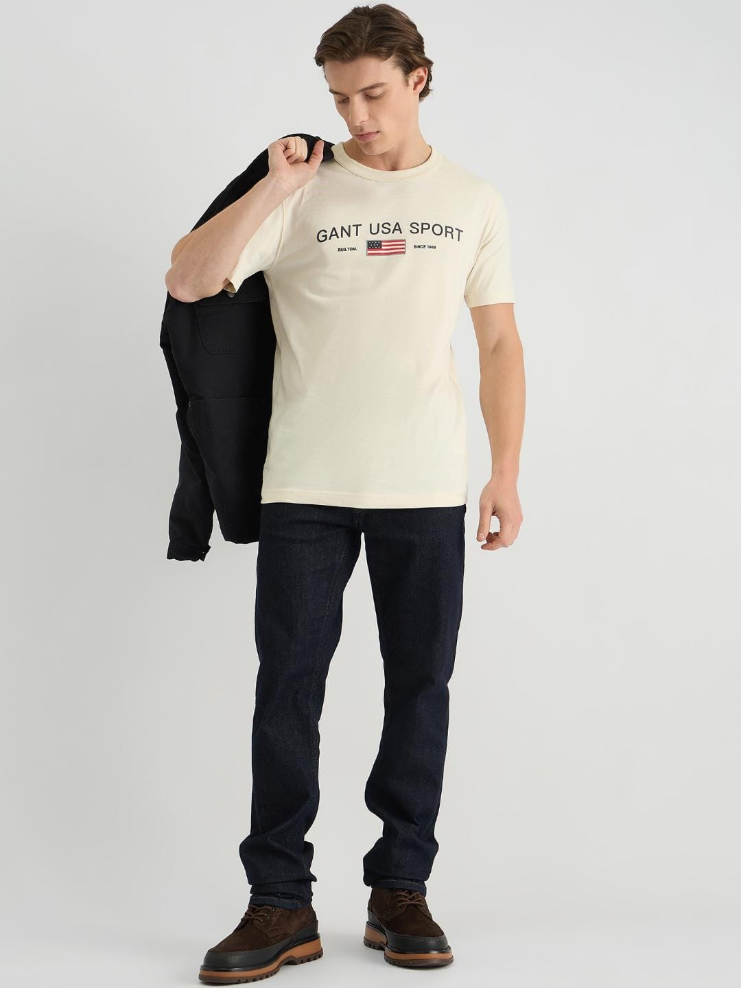 Gant Men Cream Regular Fit Solid Crew Neck Tshirt
