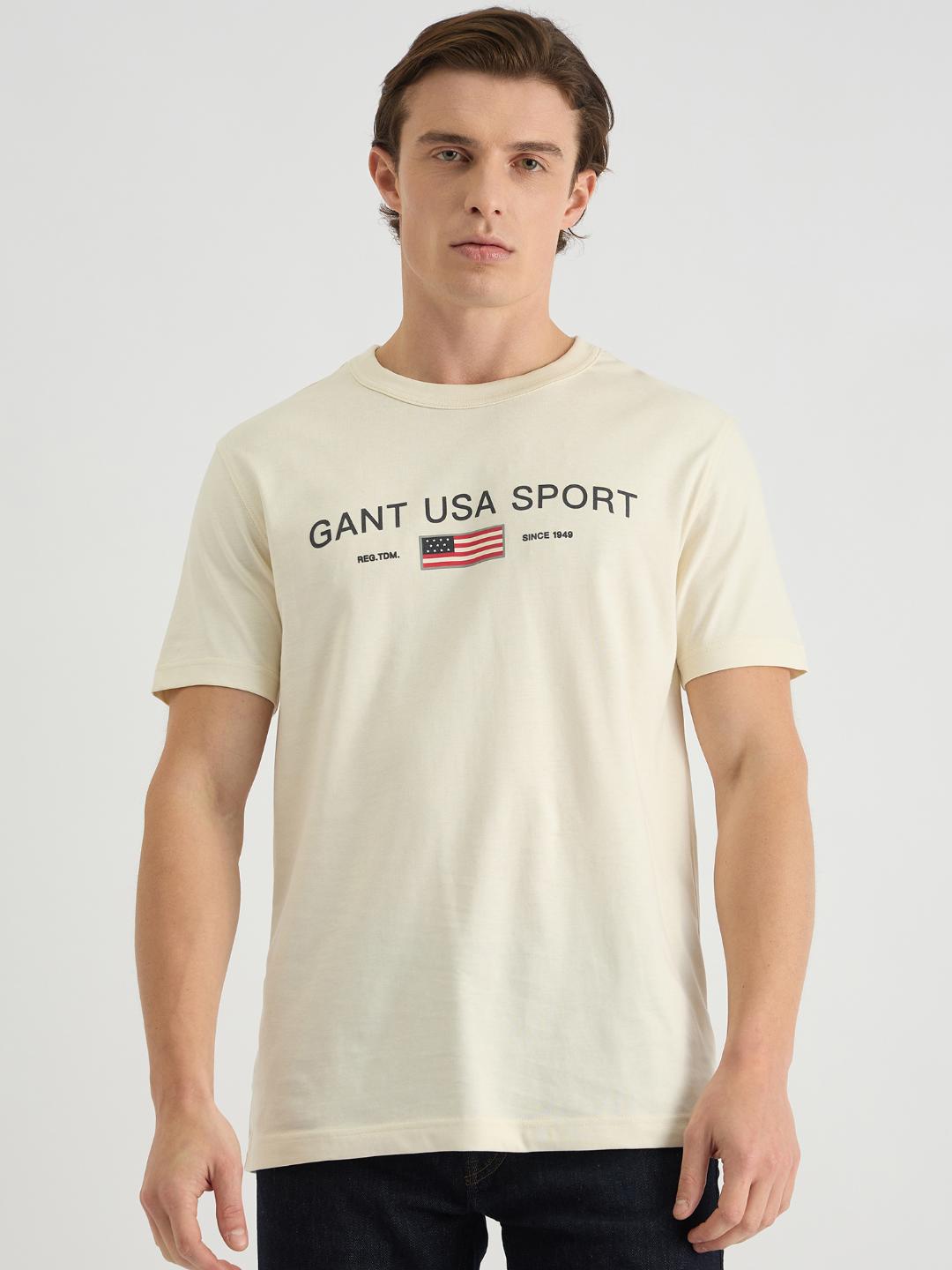 Gant Men Cream Regular Fit Solid Crew Neck Tshirt