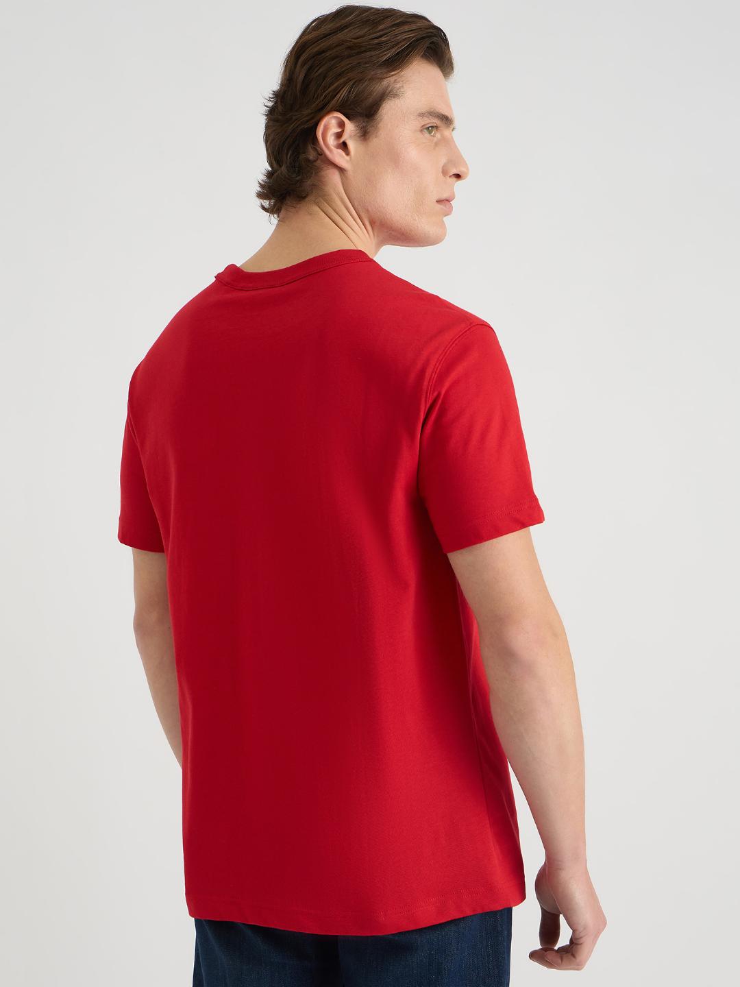 Gant Men Red Regular Fit Solid Crew Neck Tshirt