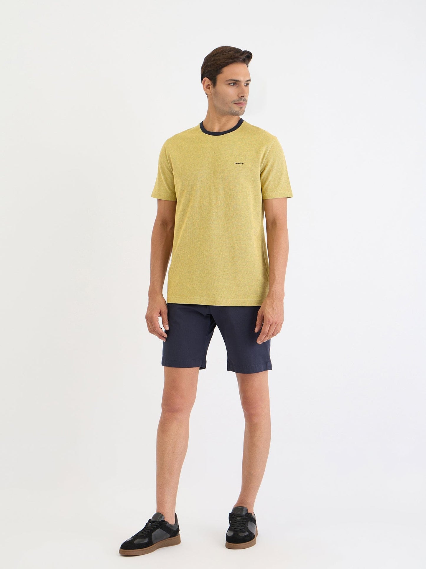 Gant Men Yellow Solid Round Neck Tshirt