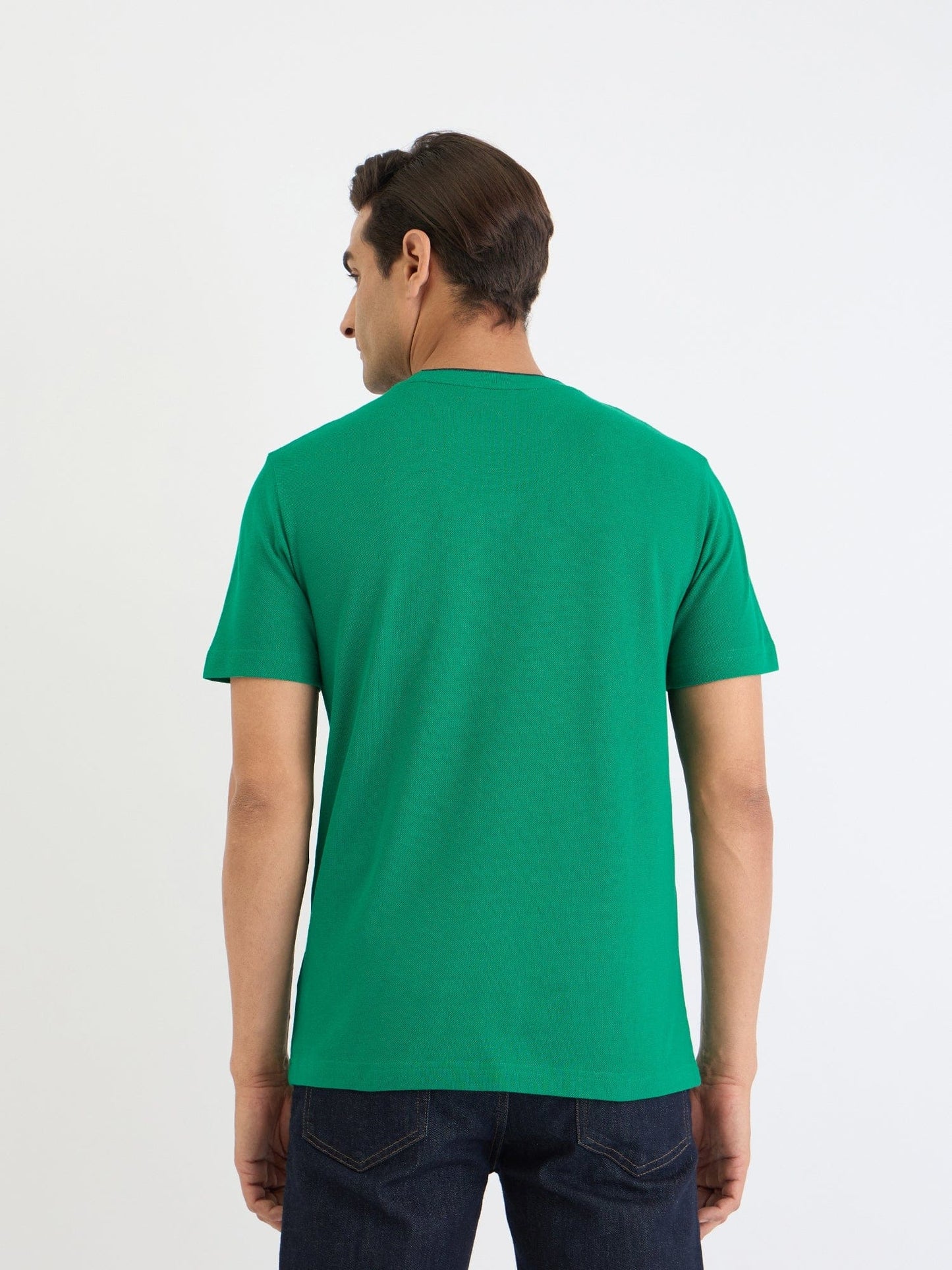 Gant Men Green Solid Round Neck Tshirt