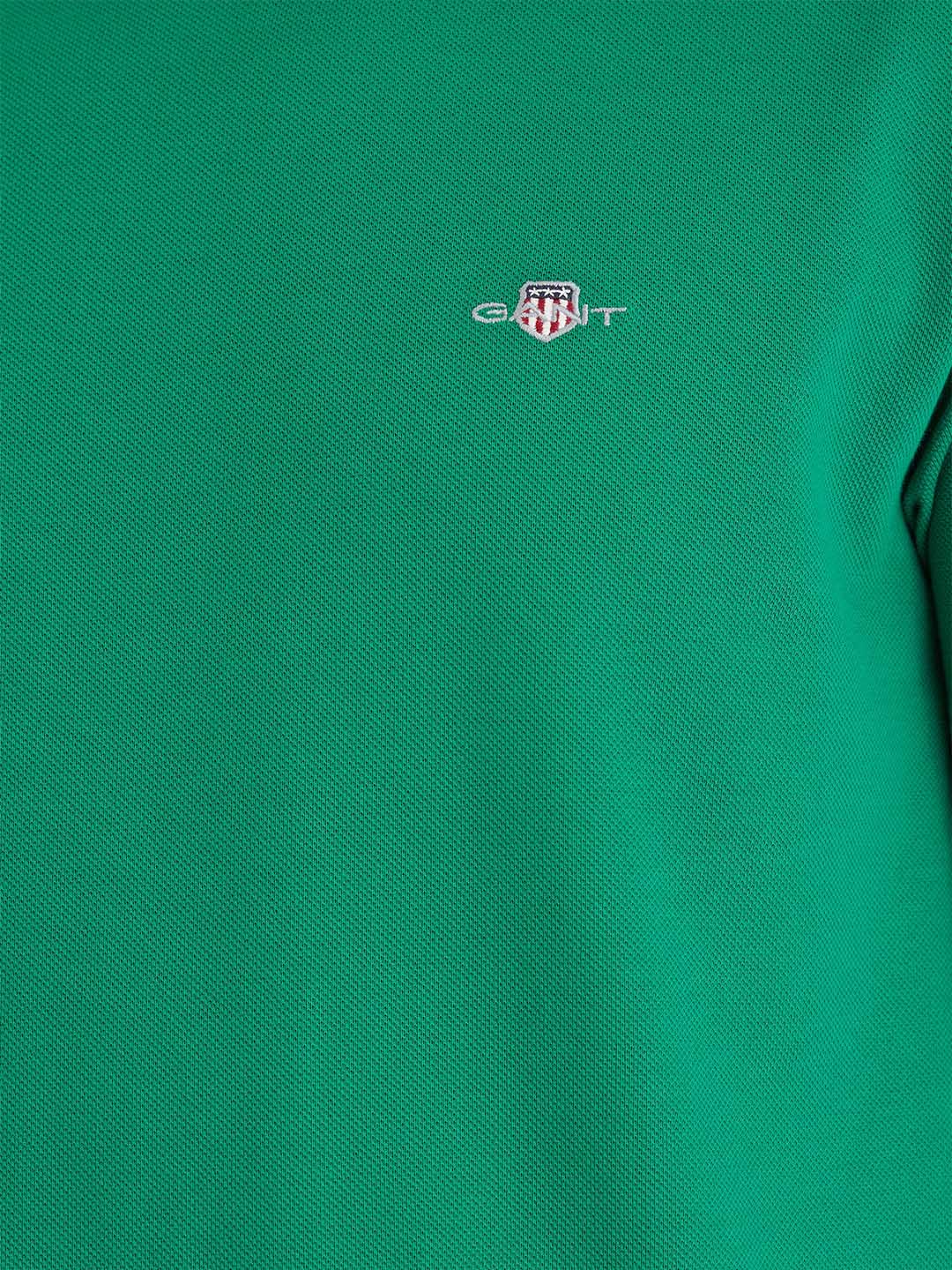 Gant Men Green Solid Round Neck Tshirt