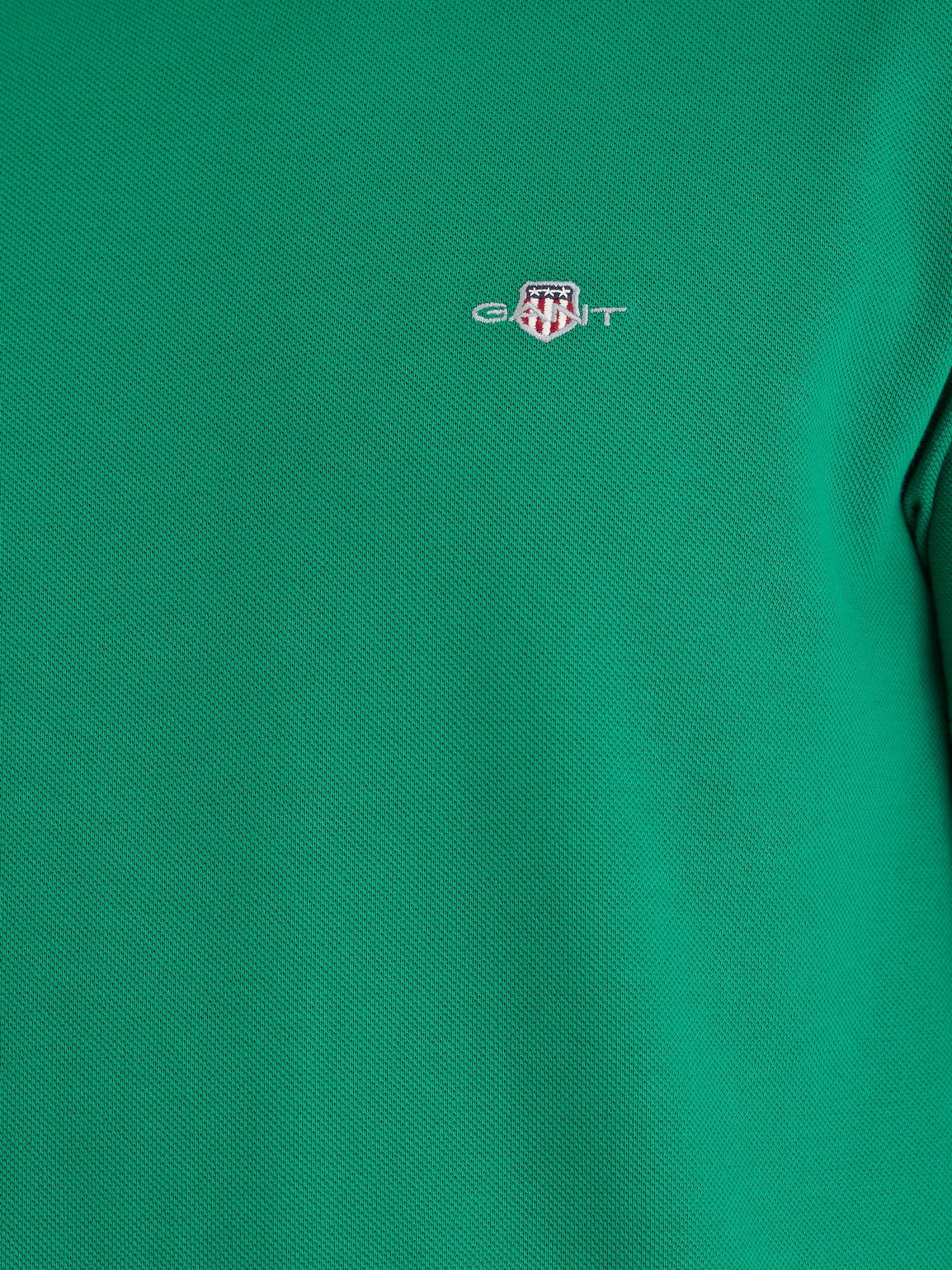 Gant Men Green Solid Round Neck Tshirt