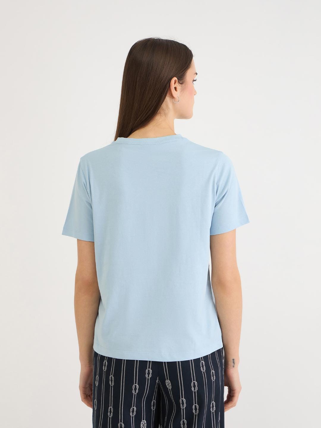 Gant Women Blue Solid Crew Neck Tshirt