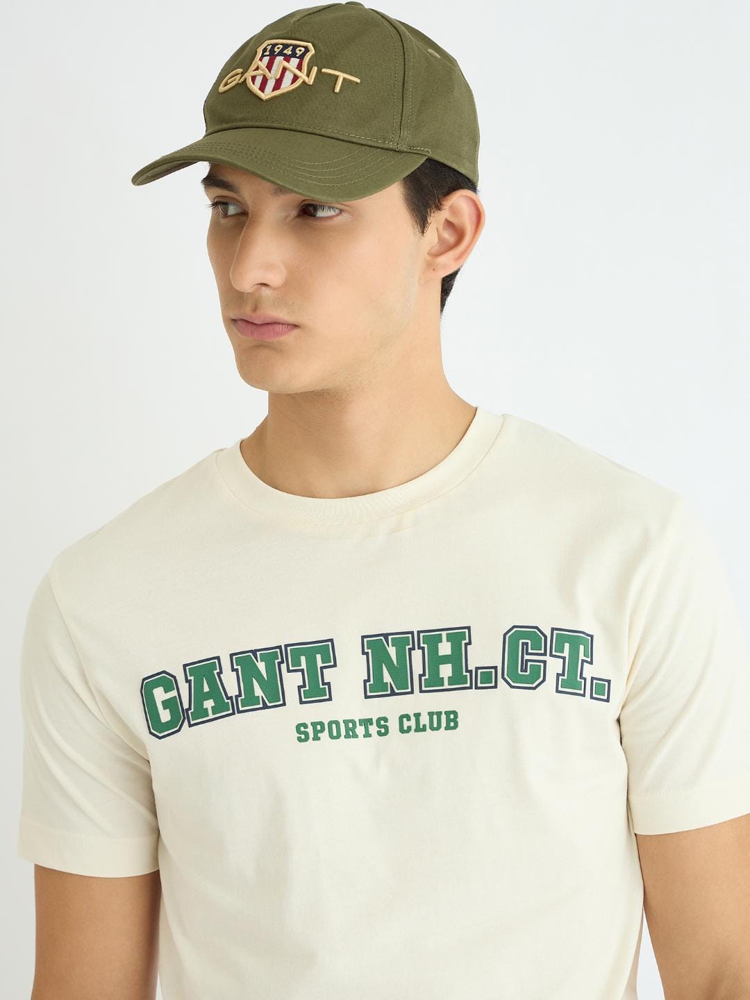 Gant Men Cream Solid Crew Neck Tshirt