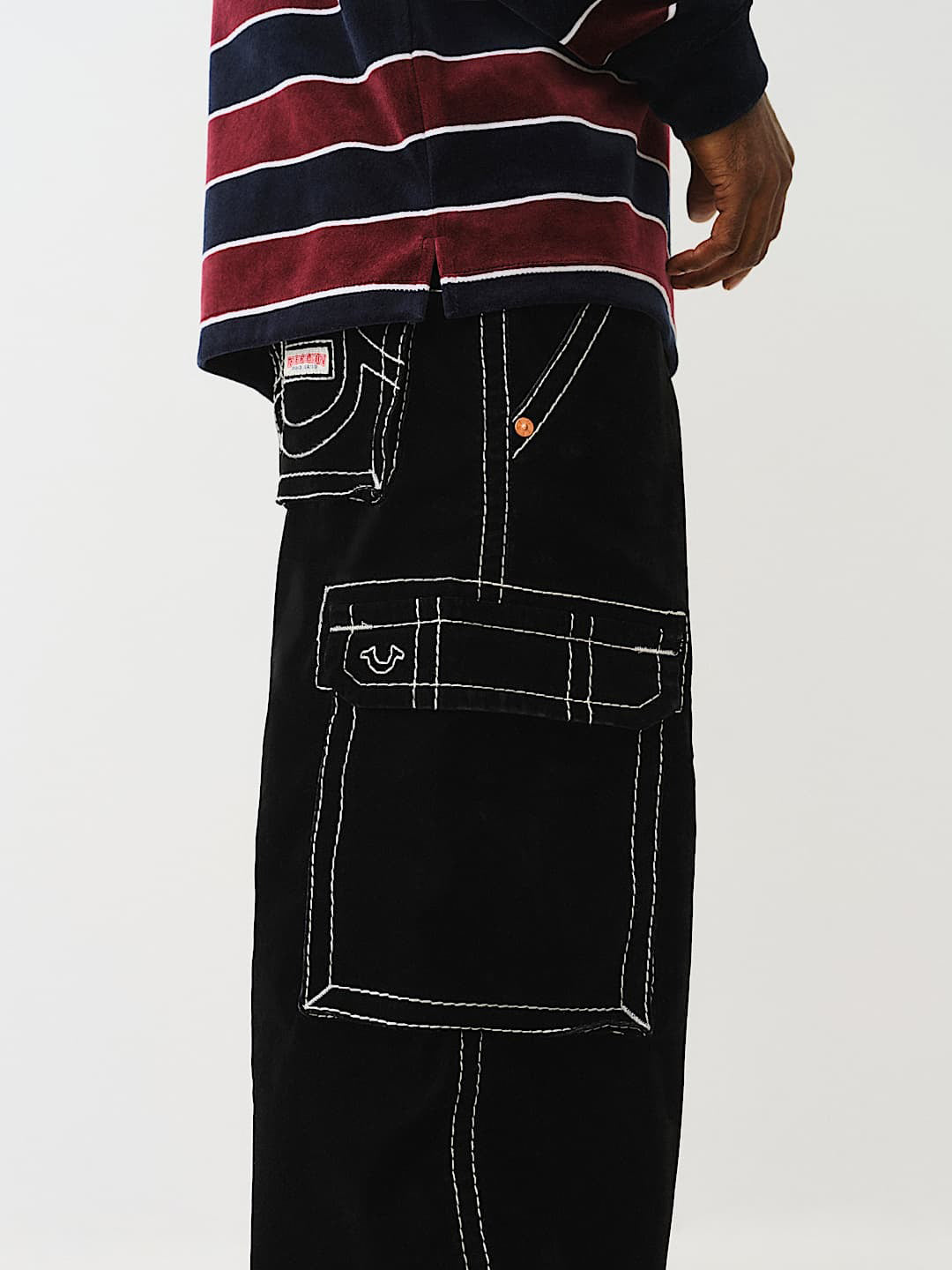 True Religion Men Black Mid Rise Oversize Contrast Stitching Cargo Trouser