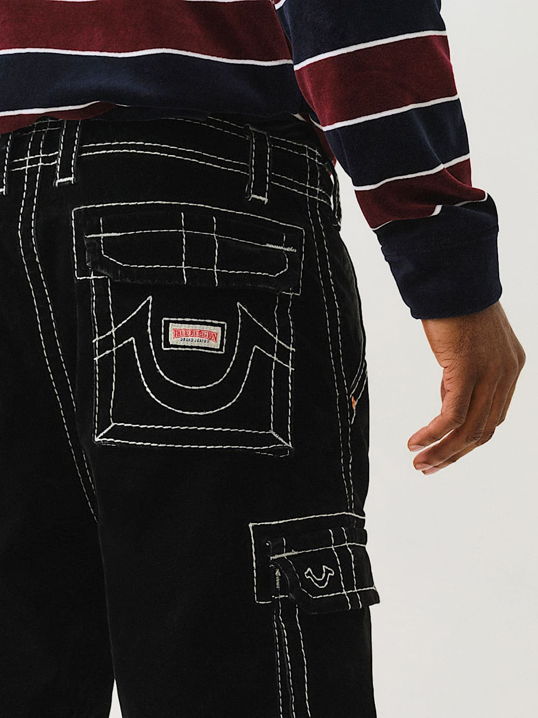 True Religion Men Black Mid Rise Oversize Contrast Stitching Cargo Trouser