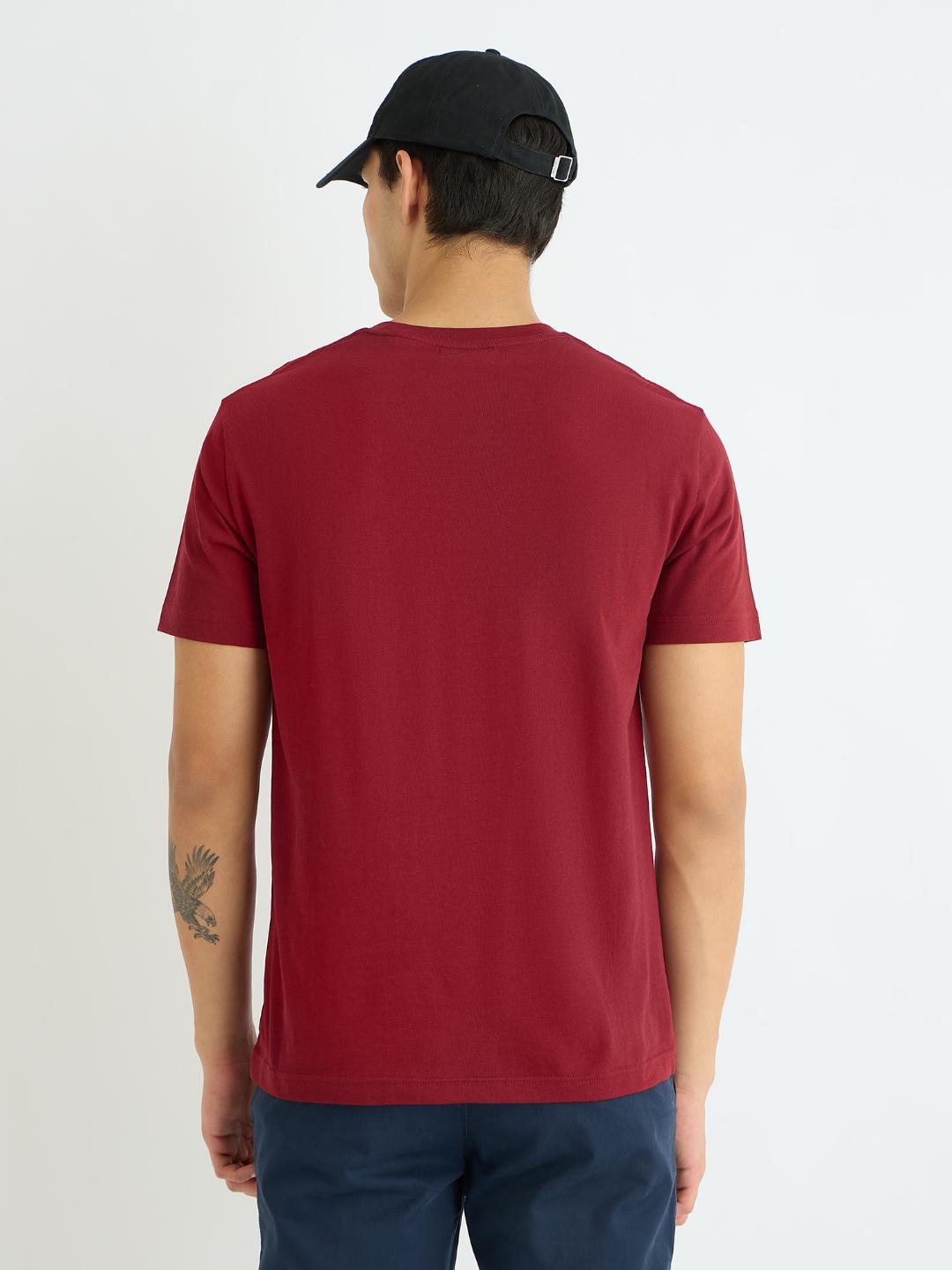 Gant Men Red Solid Crew Neck Tshirt