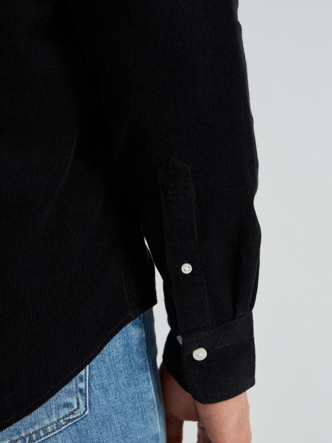 Gant Men Black Solid Collar Shirt