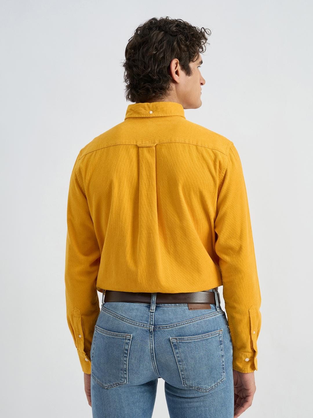 Gant Men Yellow Solid Collar Shirt