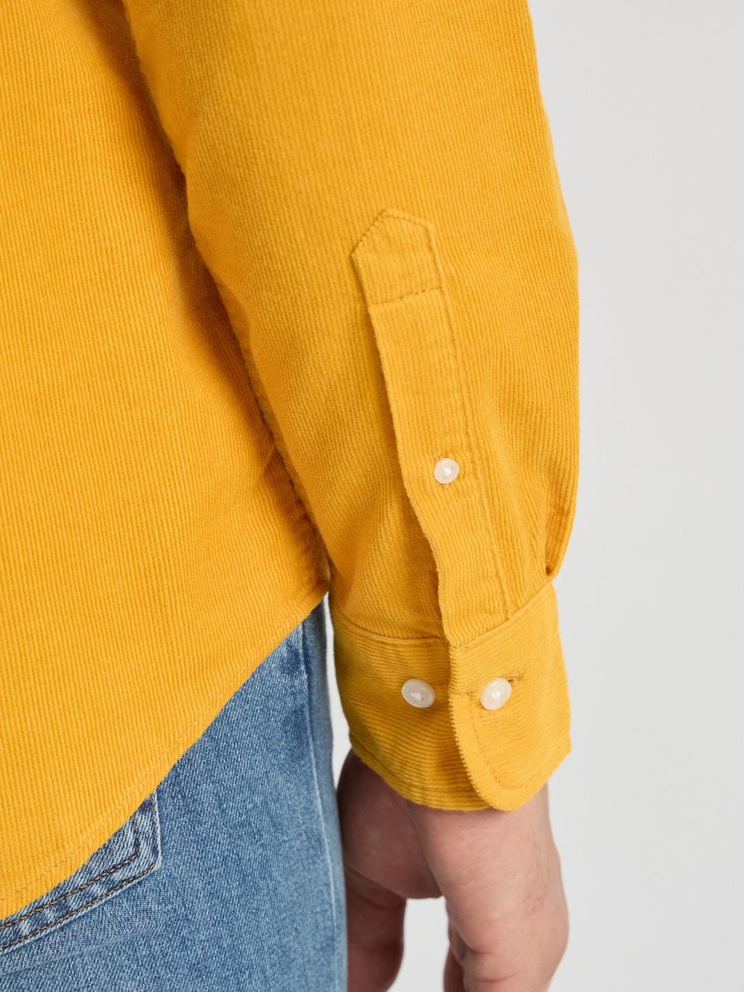 Gant Men Yellow Solid Collar Shirt