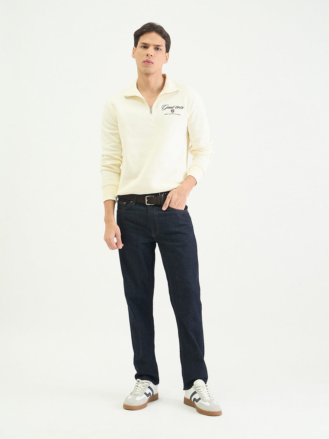 Gant Men Regular Cream Logo Sweatshirt