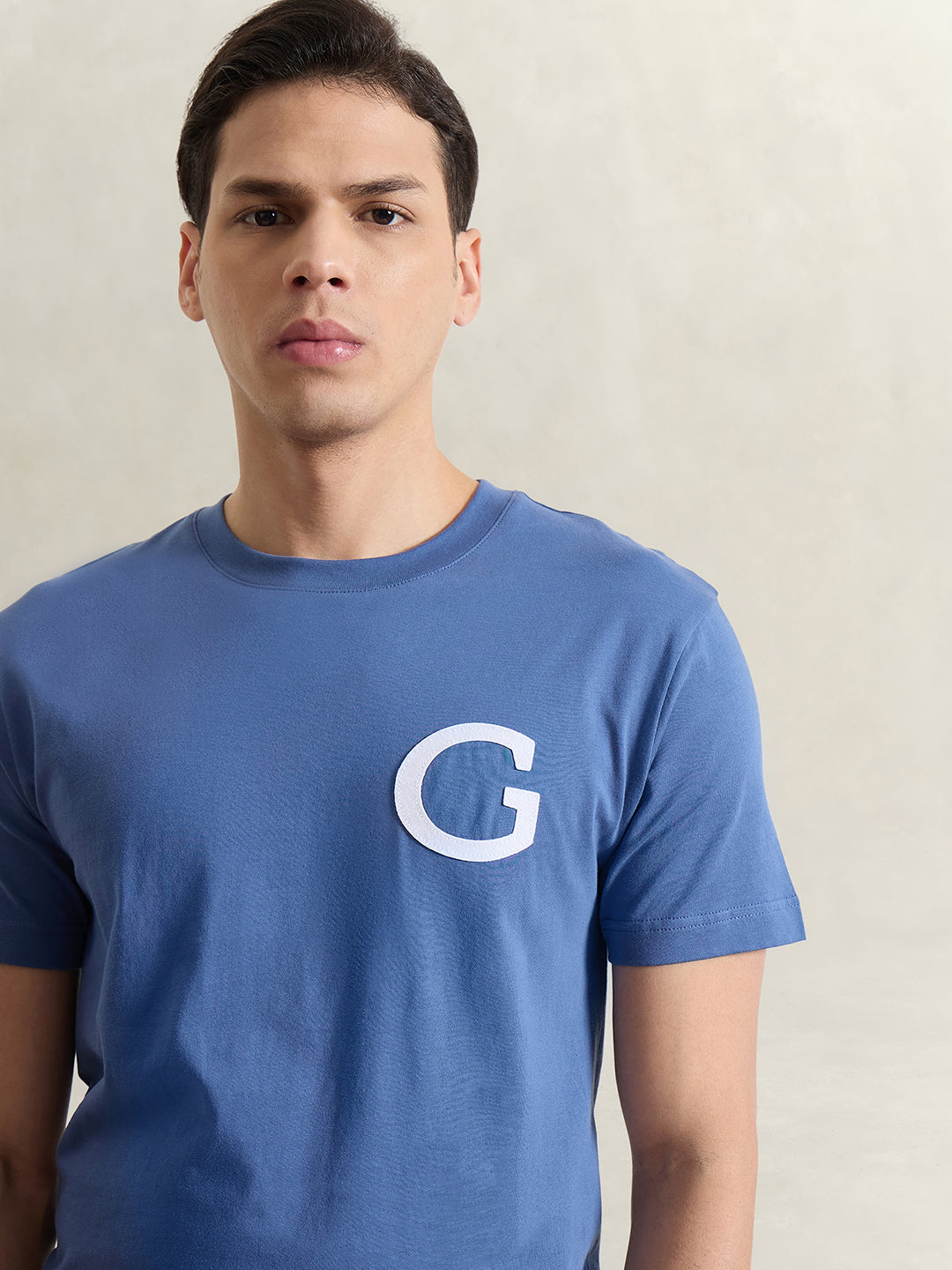 Gant Men Blue Solid Regular Fit T-Shirt