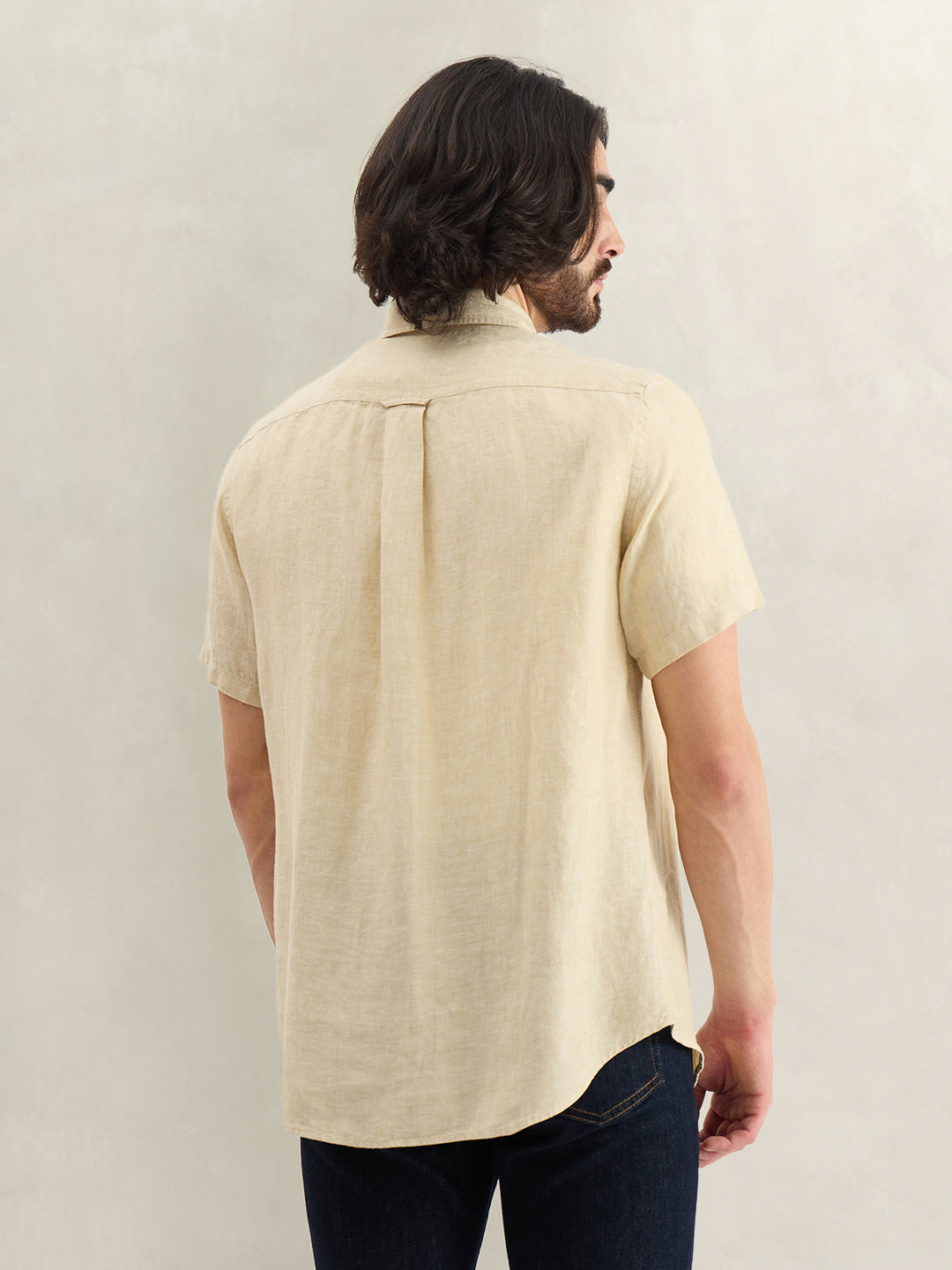 Gant Men Beige Solid Regular Fit Pure Linen Shirt