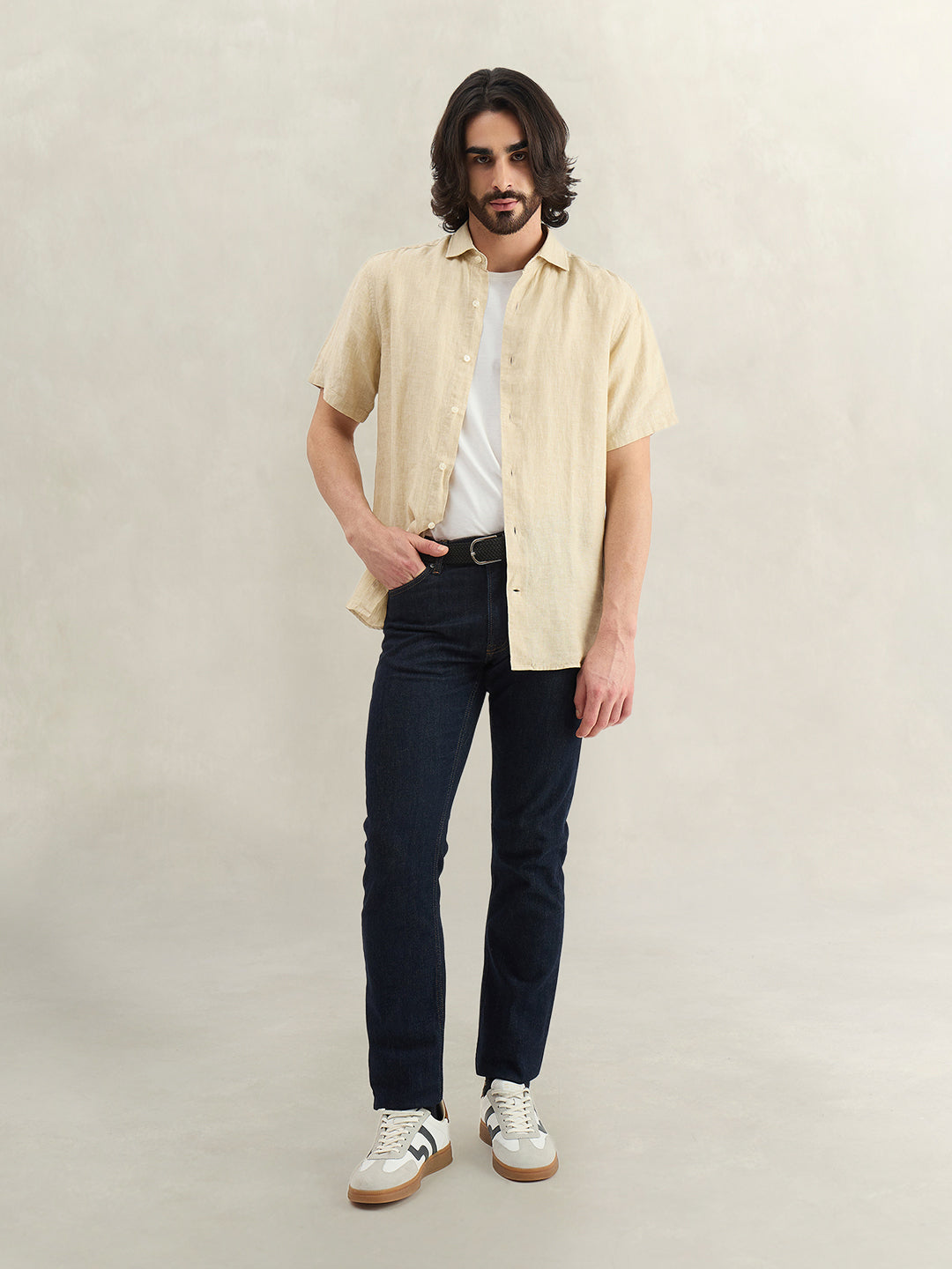 Gant Men Beige Solid Regular Fit Pure Linen Shirt