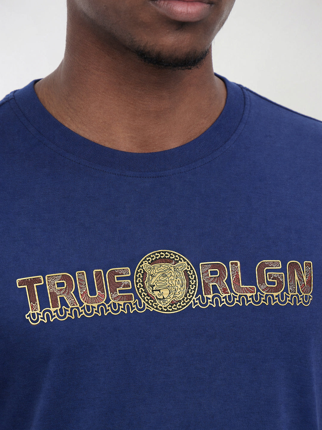 True Religion Men Blue Solid Regular Fit Pure Cotton T-Shirt