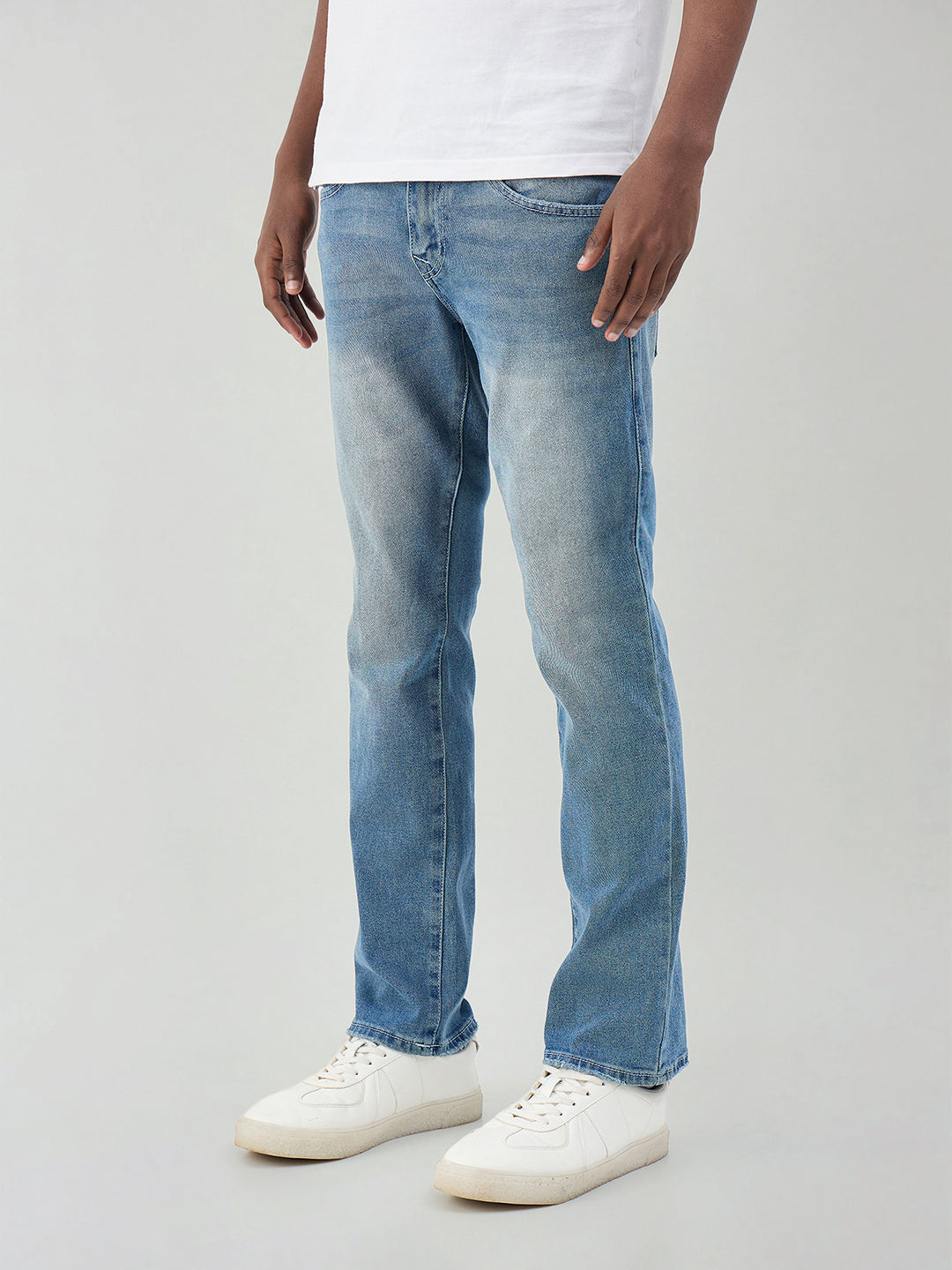 True Religion Men Blue Solid Straight Fit SN Ricky Jeans