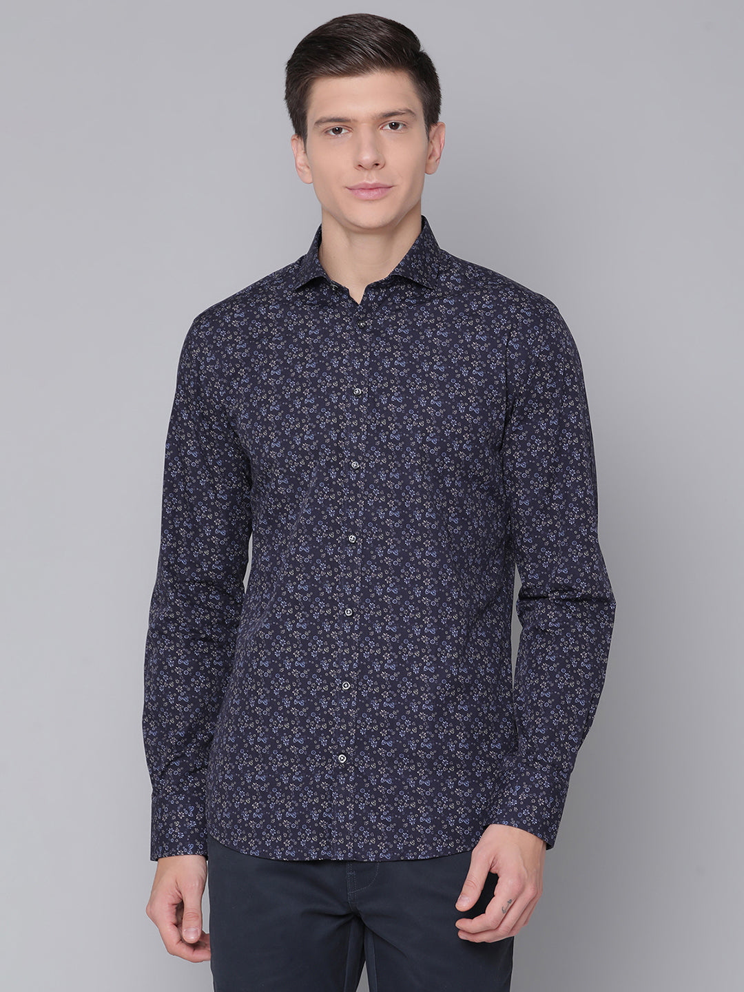 Bruun & Stengade Men Blue Printed Cutaway Collar Shirt