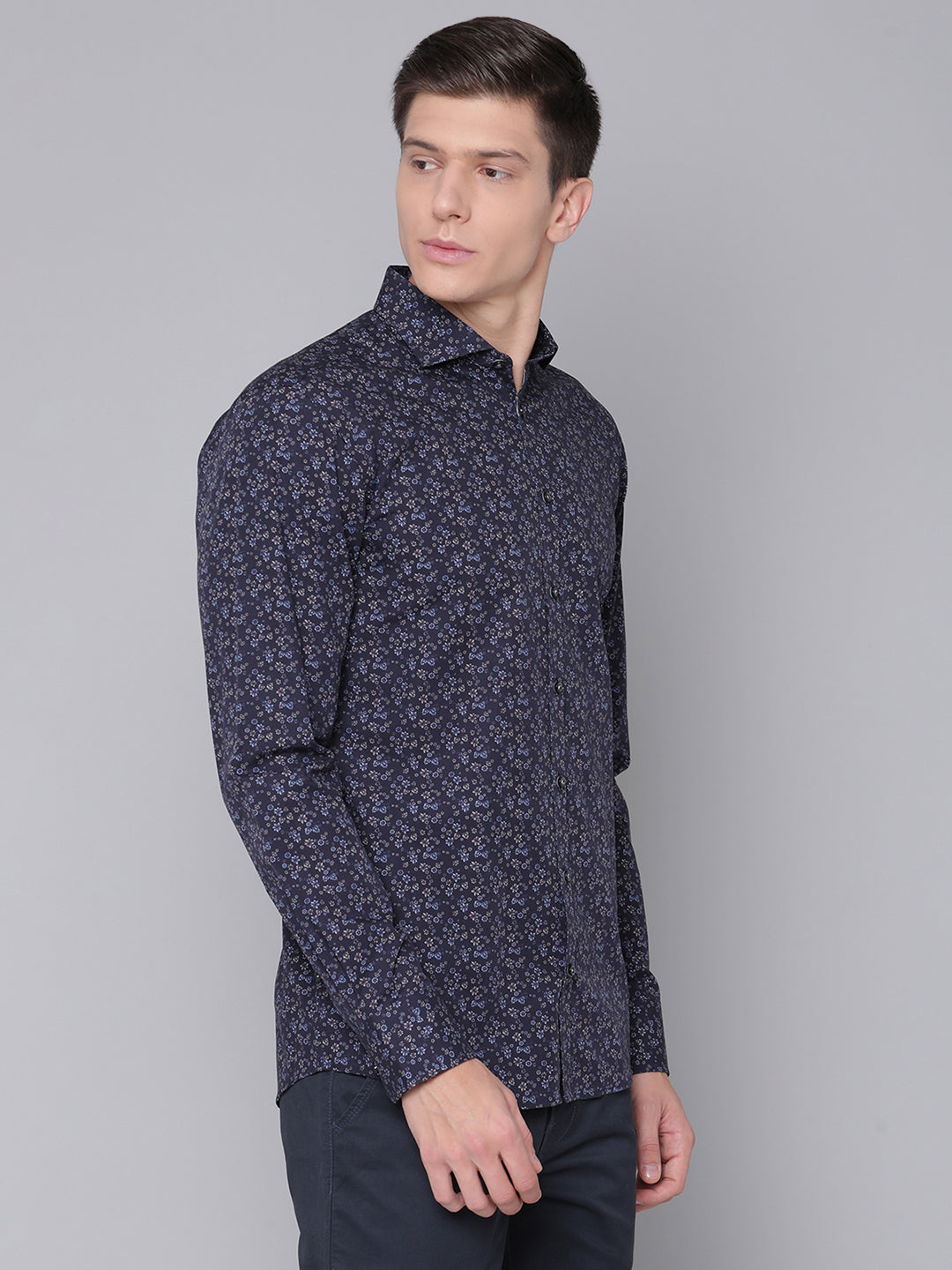 Bruun & Stengade Men Blue Printed Cutaway Collar Shirt