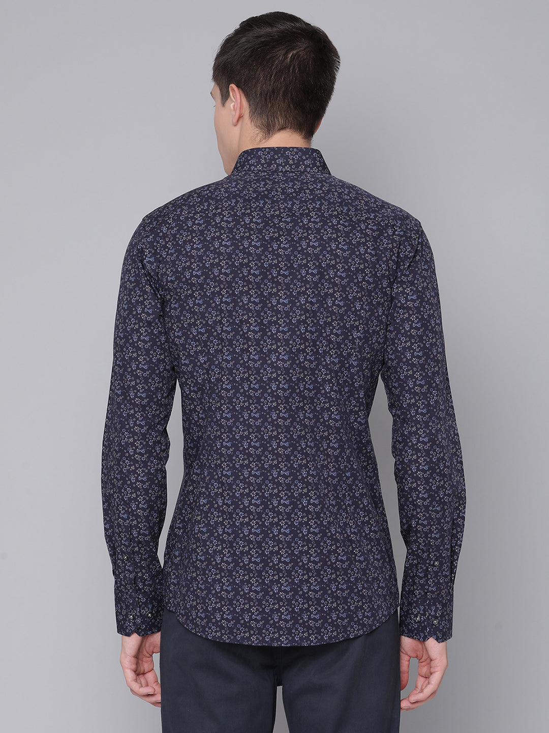 Bruun & Stengade Men Blue Printed Cutaway Collar Shirt