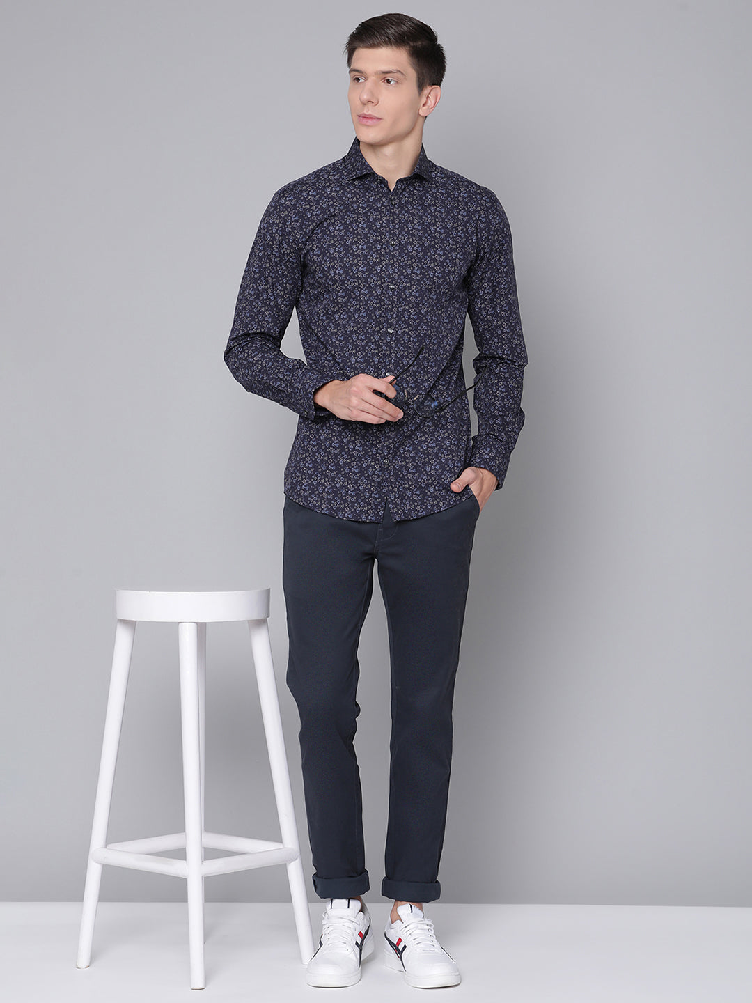 Bruun & Stengade Men Blue Printed Cutaway Collar Shirt