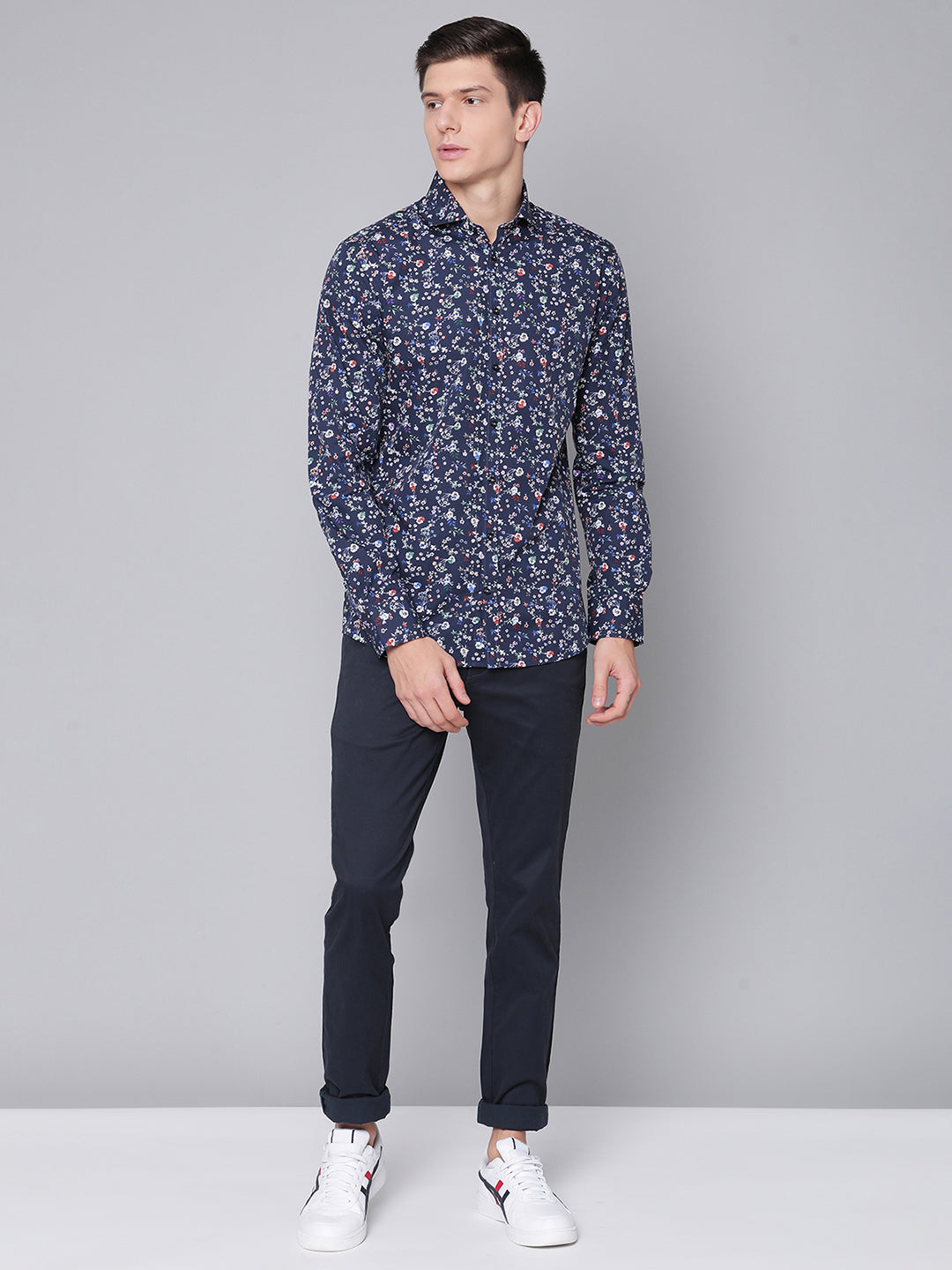 Bruun & Stengade Men Blue Printed Cutaway Collar Shirt
