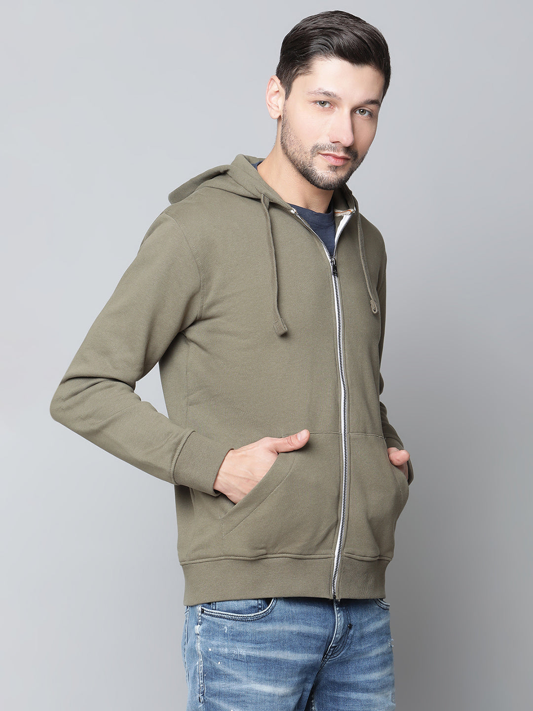 Lindbergh Men Green Solid Collar Sweatshirt