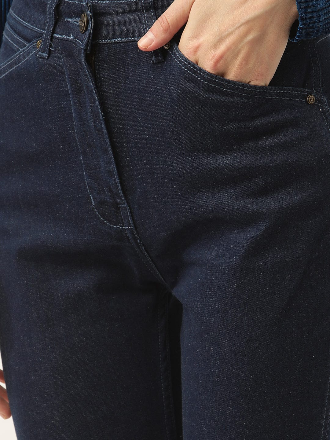 Elle Women Blue Straight Fit Jeans