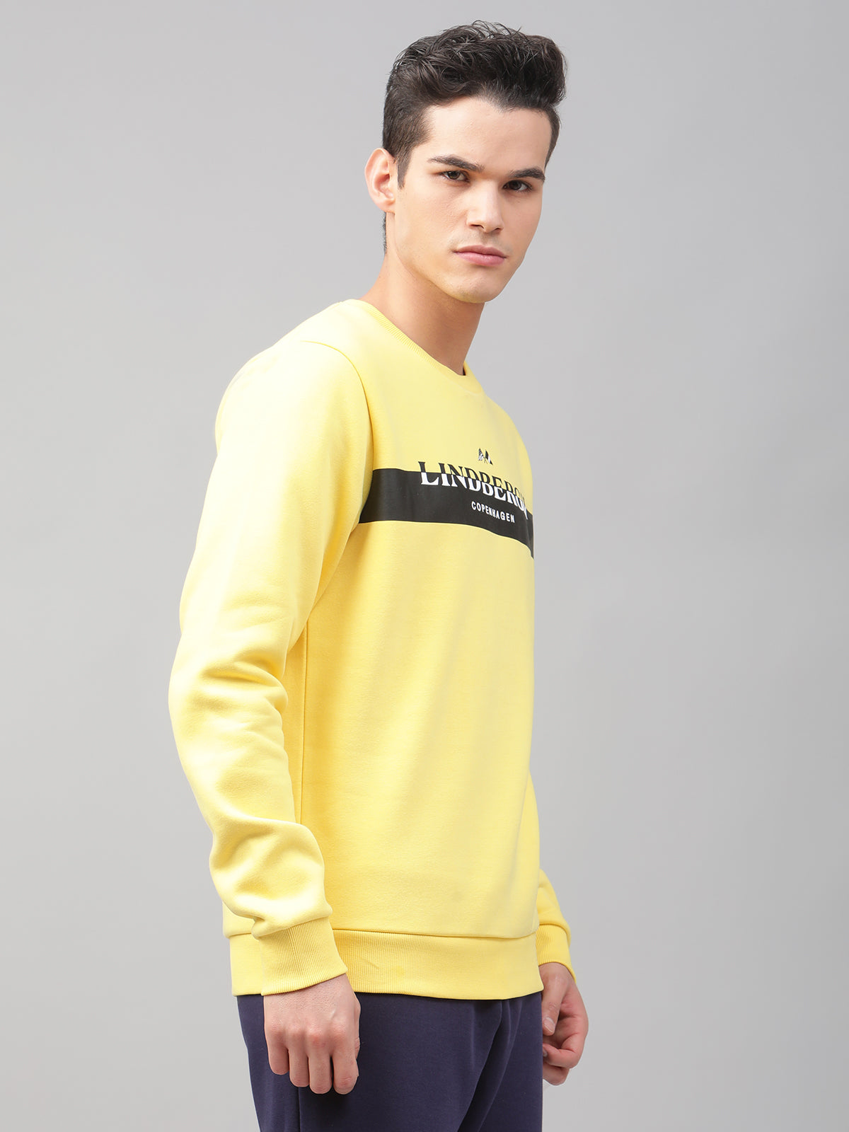 Lindbergh Men Yellow Solid Round Neck Sweatshirt