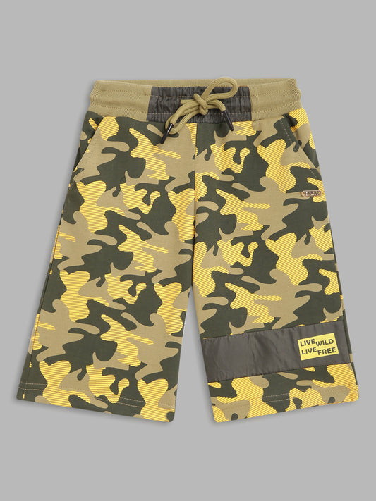 Blue Giraffe Boys Olive Printed Regular Fit Shorts