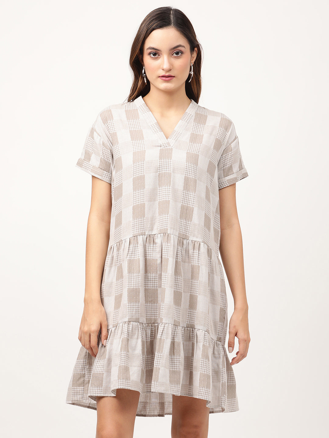 Elle Women Grey Checked V Neck Dress
