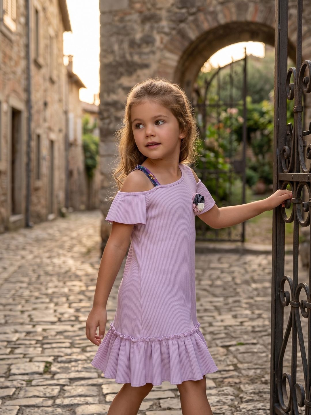 Elle Kids Girls Lilac Solid Round Neck Dress