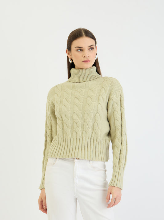 Centrestage Women Green Sweater