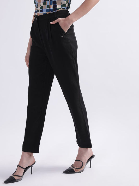 Elle Women Black Regular Fit Trouser
