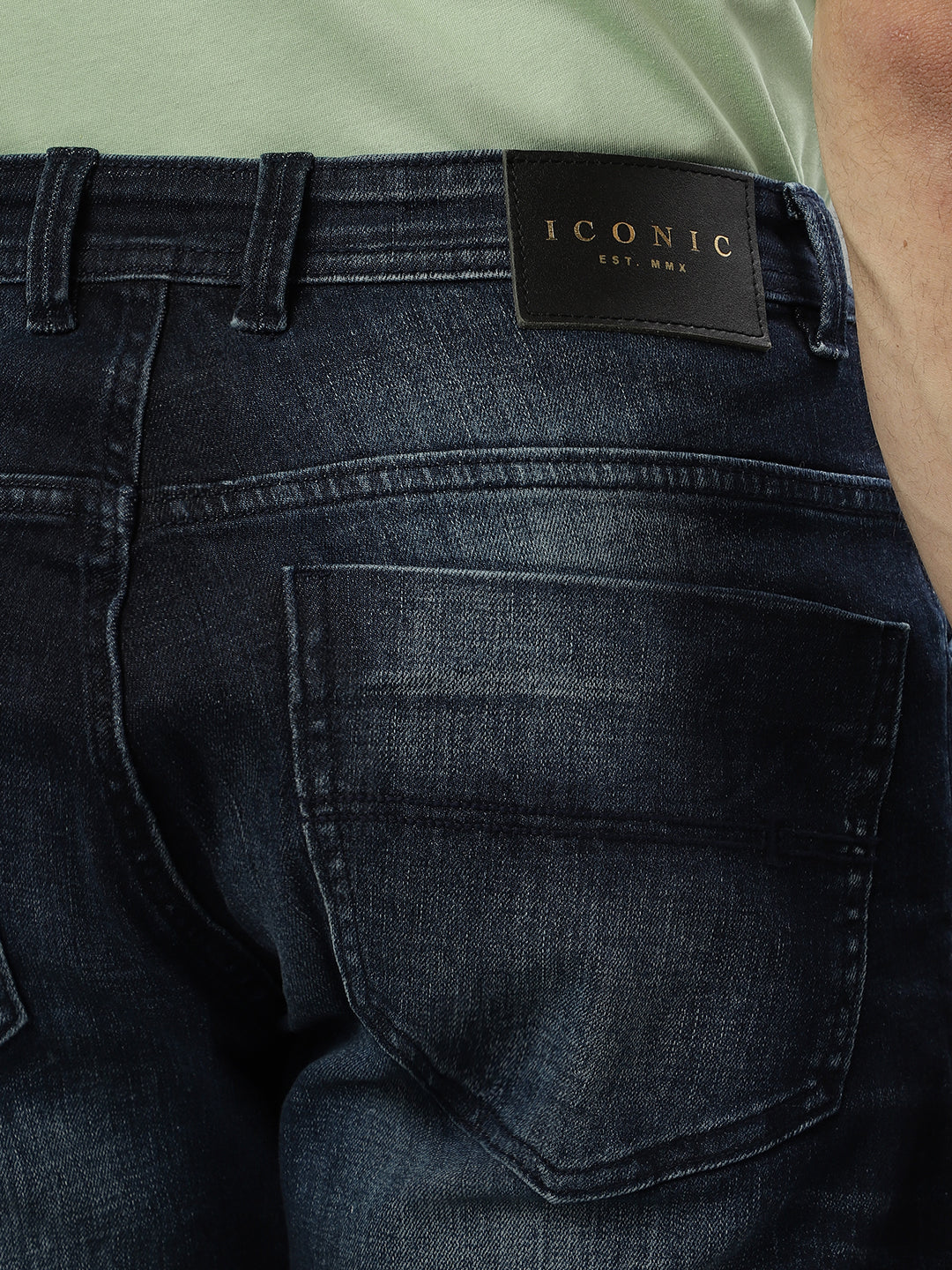 Iconic Men Dark Blue Solid Regular Fit Shorts