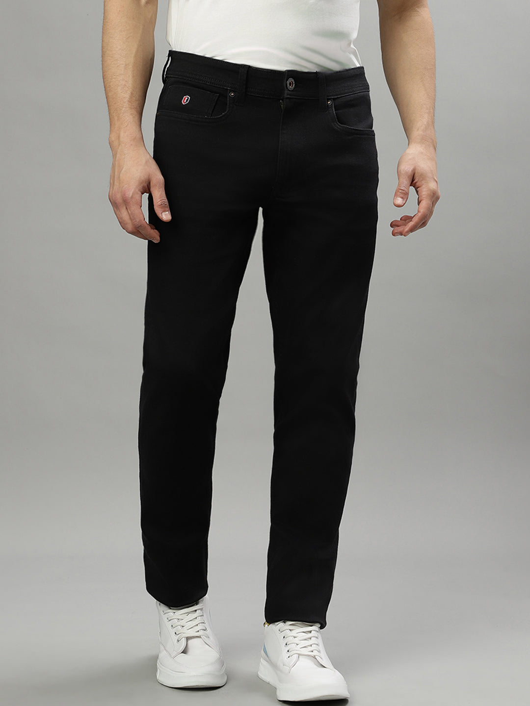 Iconic Men Black Slim Fit Jeans