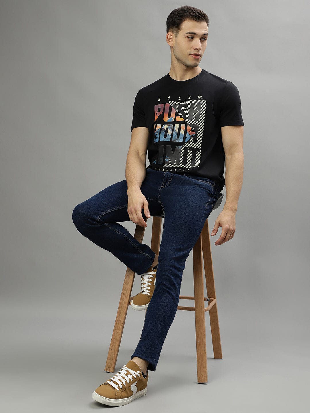 Iconic Men Black Crew Neck Tshirt