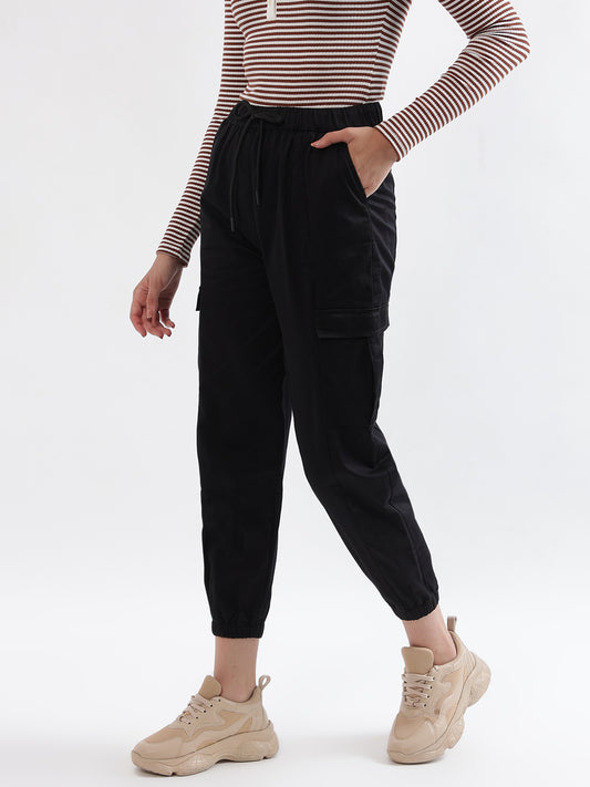 Elle Women Black Solid Relaxed Fit Sweatpant