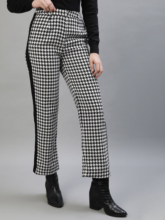 Iconic Women Multi Checked Regular Fit Trouser