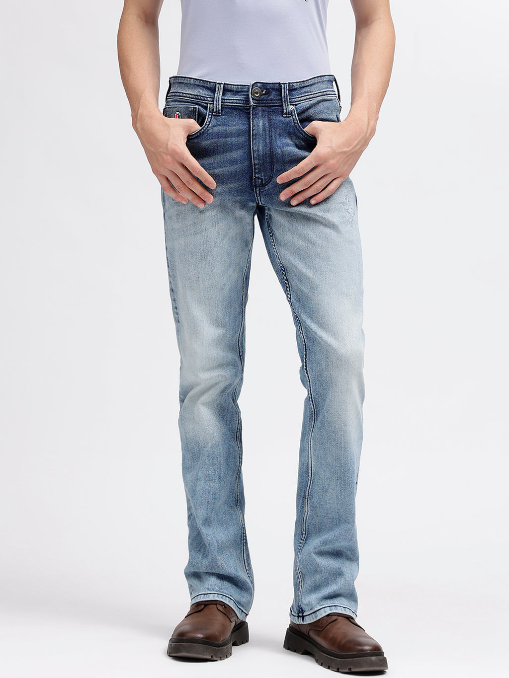 Shop Iconic Men Blue Washed Mid-Rise Bootcut Jeans Online – Iconic India