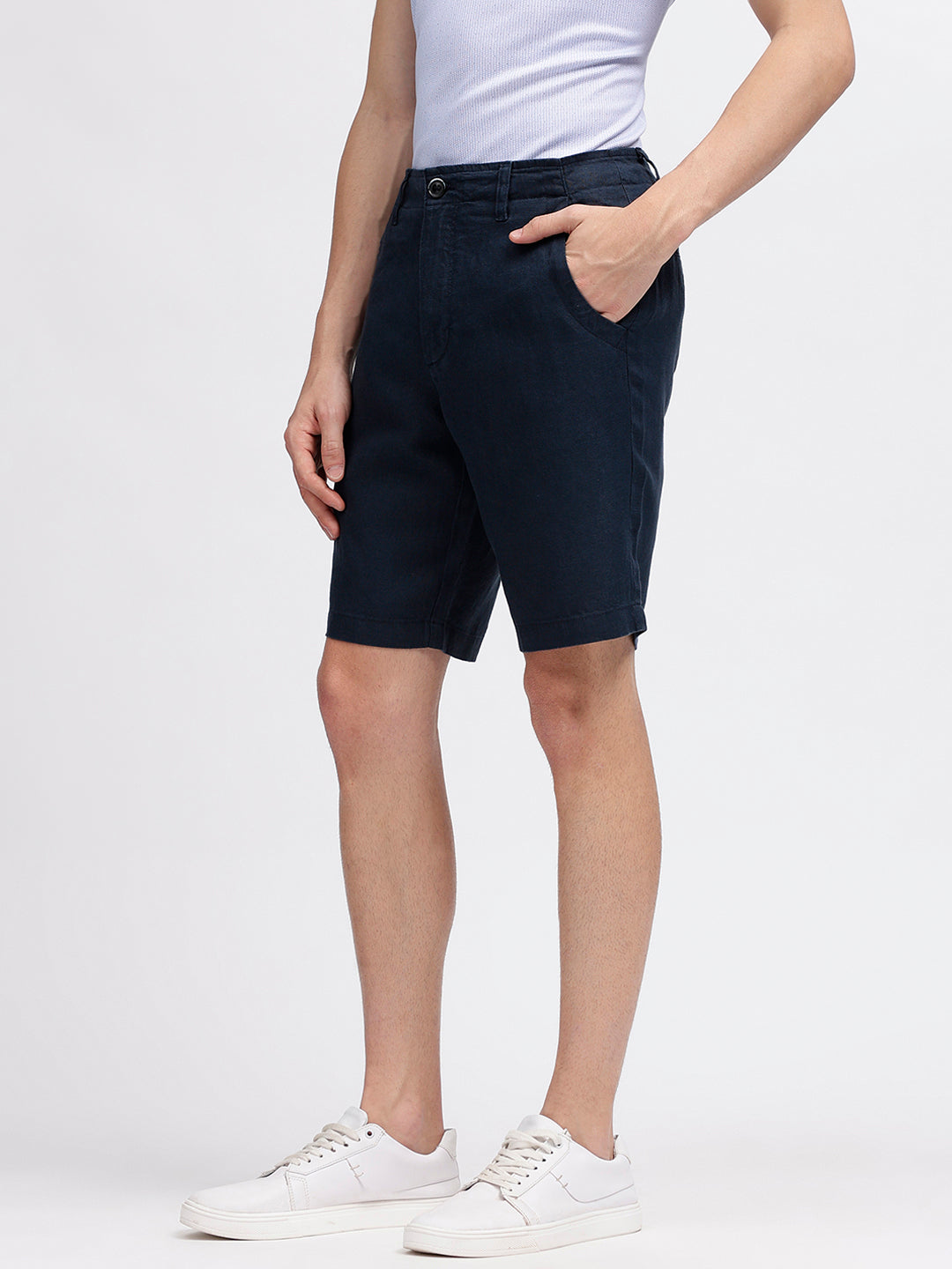 Bruun & Stengade Men Blue Solid Regular Fit Shorts