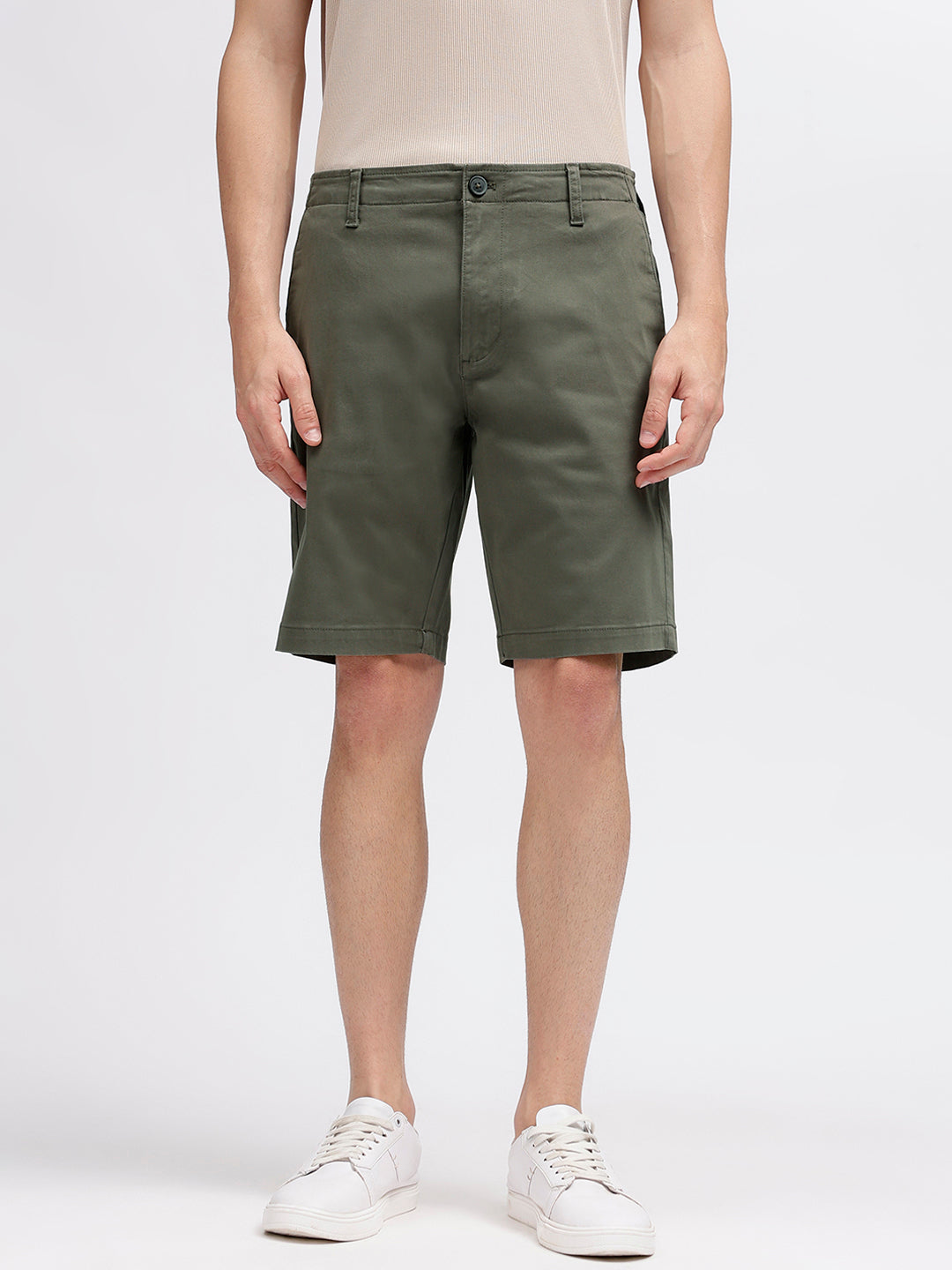 Bruun & Stengade Men Green Solid Regular Fit Shorts