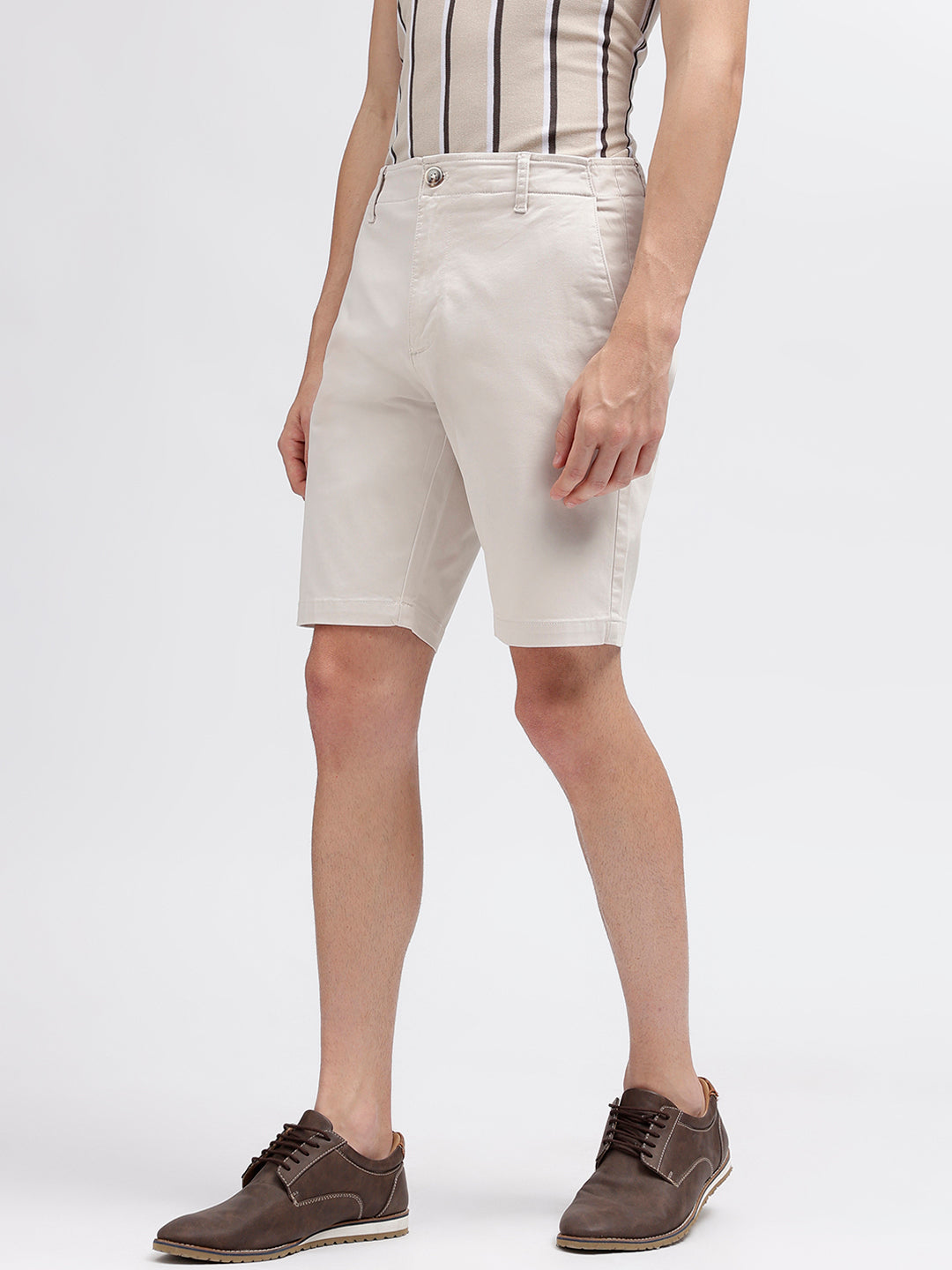 Bruun & Stengade Men Beige Solid Regular Fit Shorts