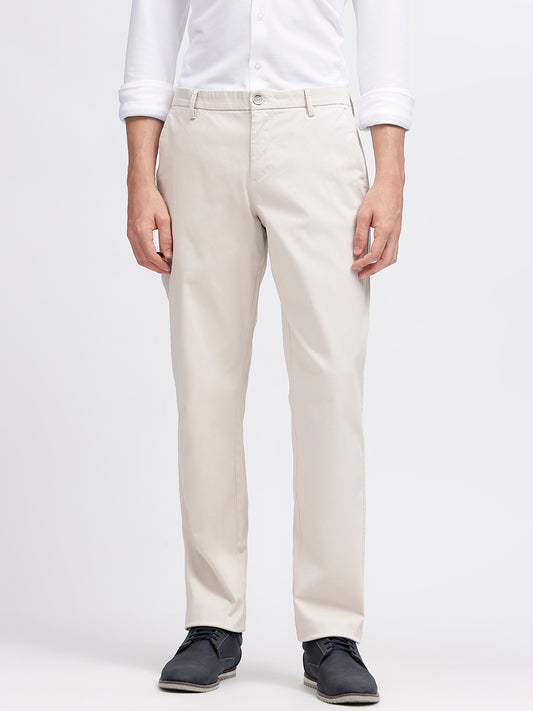 Bruun & Stengade Men White Solid Regular Fit Trouser