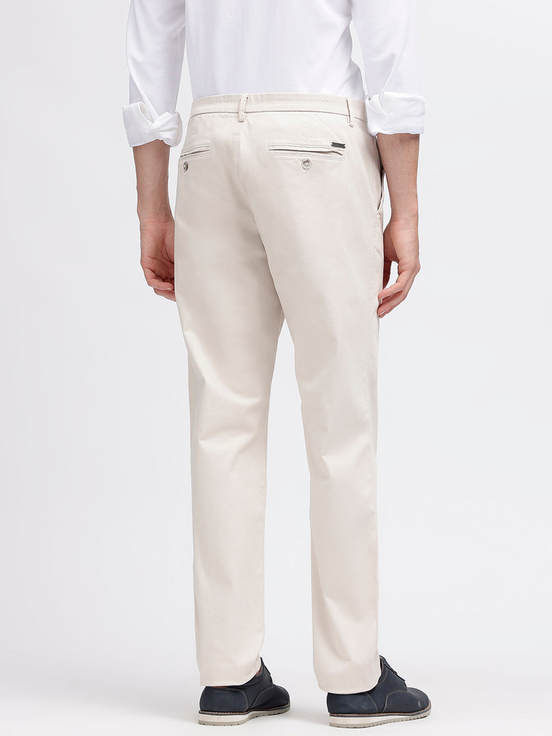 Bruun & Stengade Men White Solid Regular Fit Trouser
