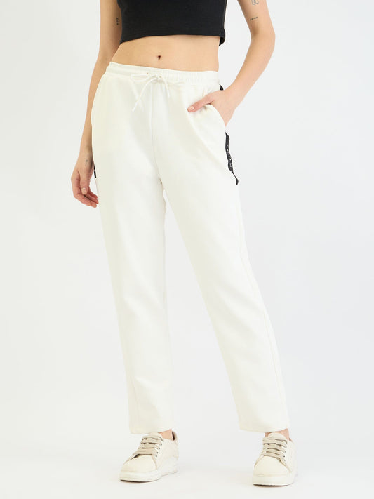 Iconic Women White Regular Fit Solid Sweatpant