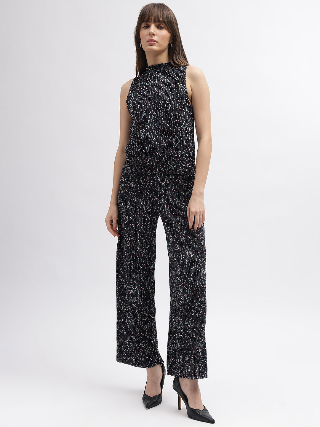 Elle Women Black Printed Mock Neck Sleeveless Top