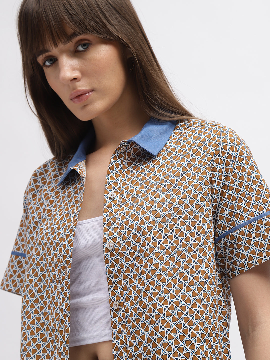 Iconic Women Multi Printed Spread Collar Short Sleeves Shirt