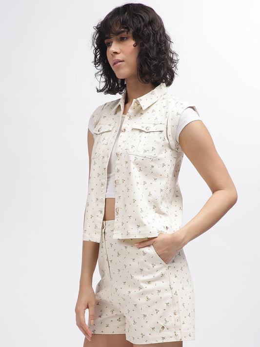 Iconic Women Off White Printed Spread Collar Short Sleeves Shirt